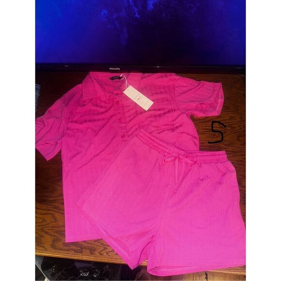 Dokotoo Lounge Set - Picture 1 of 1